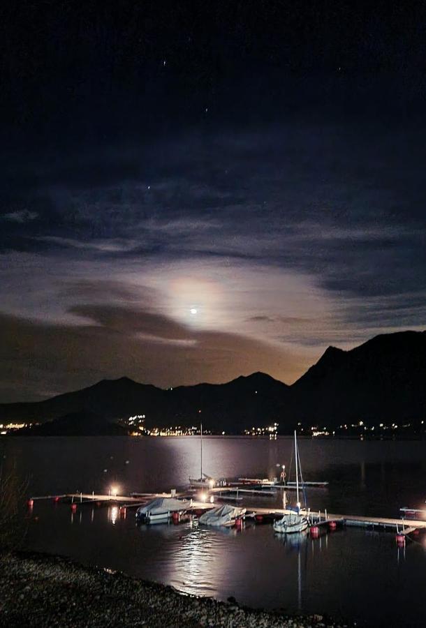 Little Suite Near Lake Verbania Bagian luar foto